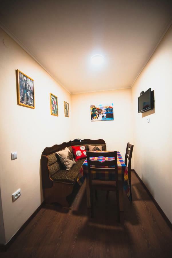 Cozy Apartment In Center Of Old Tbilisi Luaran gambar